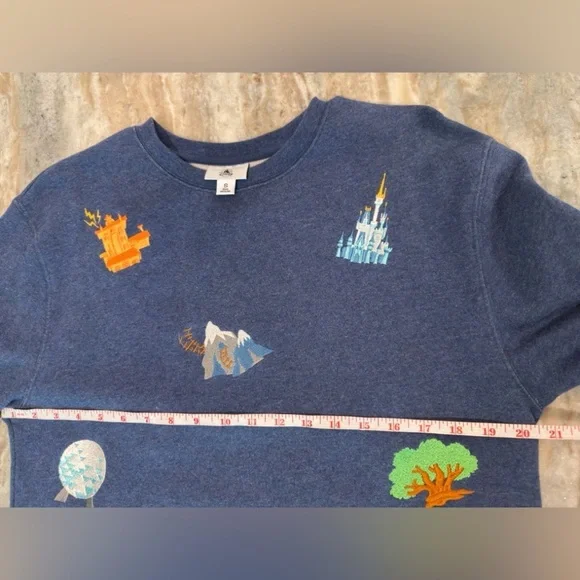 Walt Disney World Blue Multicolored Embroidered Icons
Sweatshirt Unisex Size S - Picture 4 of 9